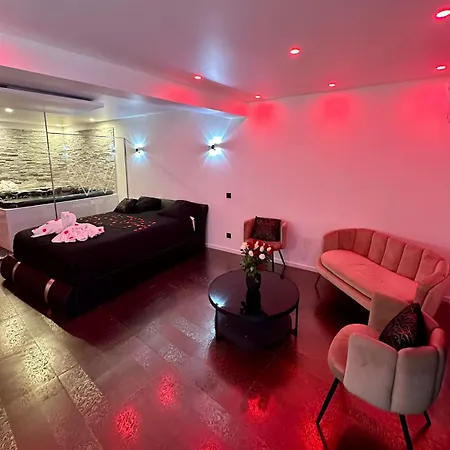 Wspa - Nuit Inoubliable Avec Jacuzzi Et Sauna * ויק-לה-גארדיול