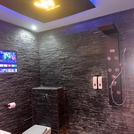 Wspa - Nuit Inoubliable Avec Jacuzzi Et Sauna * ויק-לה-גארדיול